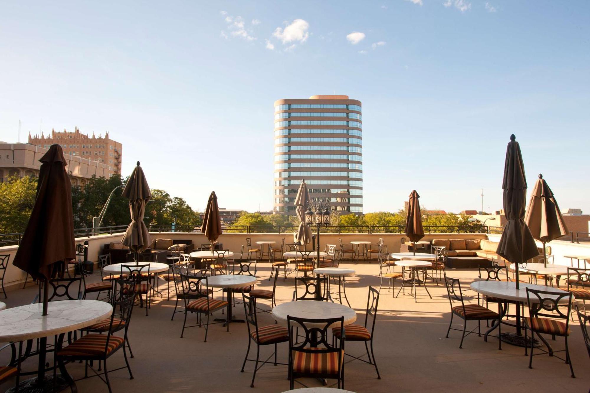 Wyndham Midland Downtown Hotel Exterior photo